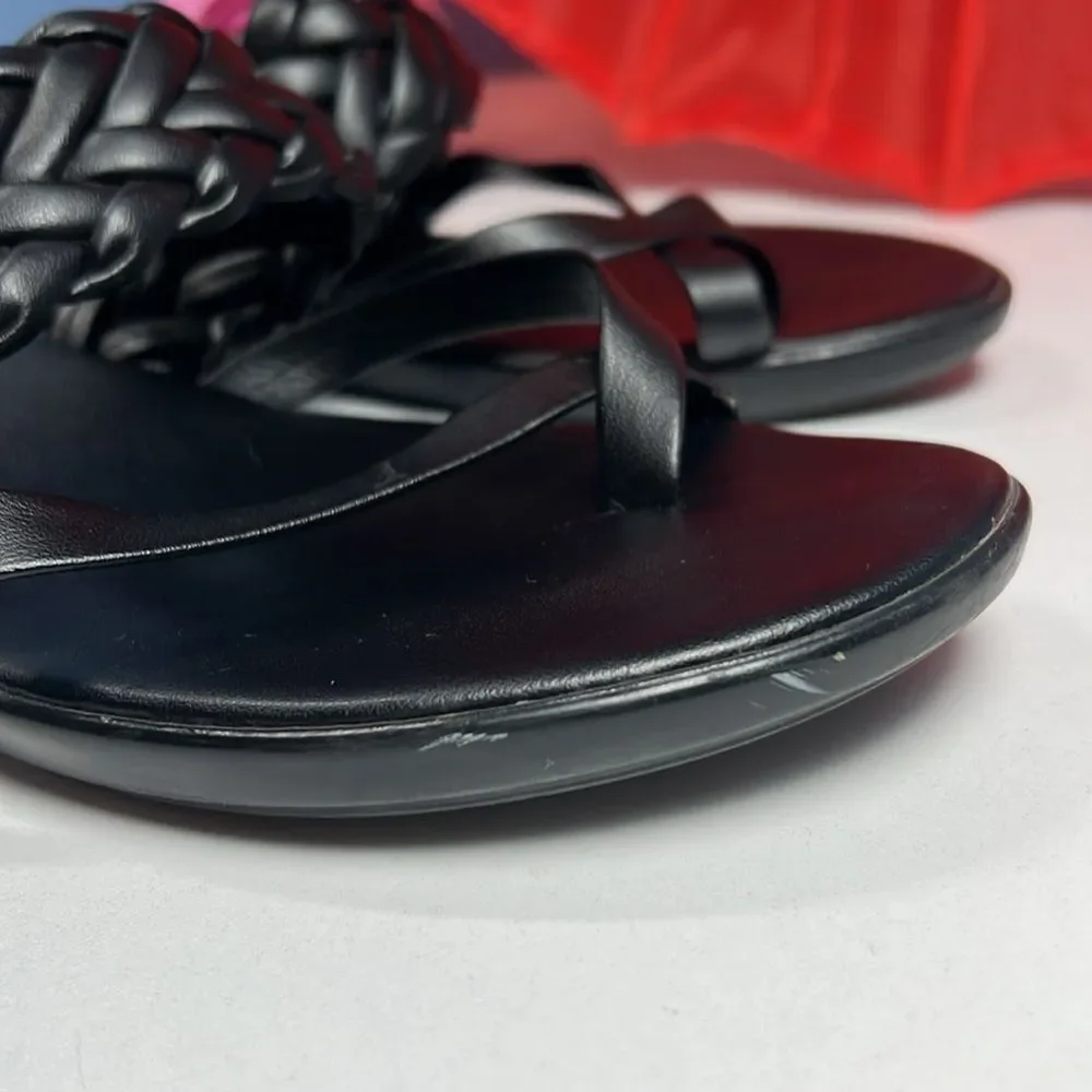 ITALIAN SHOEMAKERS Women's 10 Black Low Platform Sandels EUC